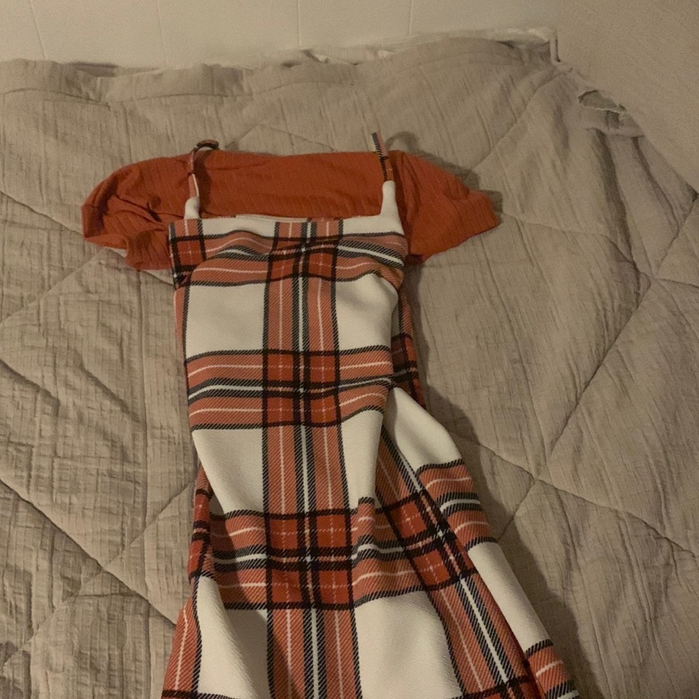 Short body con